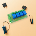 وحدة ريليه 4 قنوات تعمل بـ 12V