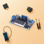 محول تقليل فولتية DC-DC قابل للتعديل 5A XL4015 مع USB