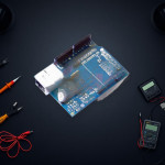درع إيثرنت آردوينو W5100 مع منفذ بطاقة SD