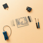 لوحة كسر (أدابتر) لموديول ESP8266-12E سيريال واي فاي
