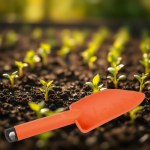 Reinforced Plastic Garden Shovel - Brown